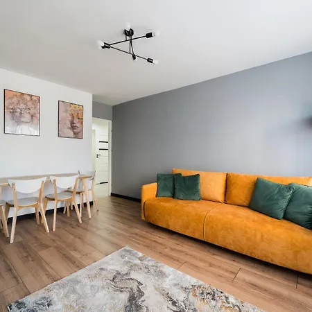 Wola Homely By Bookinghost * Poznan